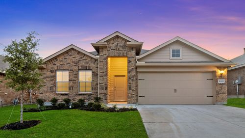 9744 Mcclane Farm Dr, Crowley, TX, 76036-1553 | Card Image