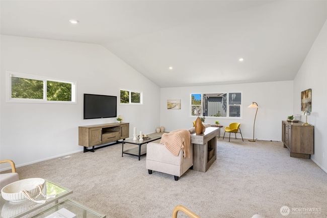 20347 86 Th Pl Ne, House other with 5 bedrooms, 3 bathrooms and 2 parking in Bothell WA | Image 5