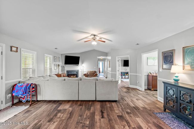 912 Morganser Dr, House other with 4 bedrooms, 2 bathrooms and 2 parking in Swansboro NC | Image 13