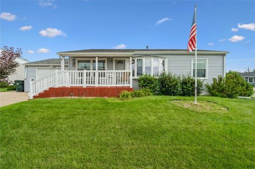 5620 Gordon Ave Nw, Cedar Rapids, IA, 52405-4006 | Card Image