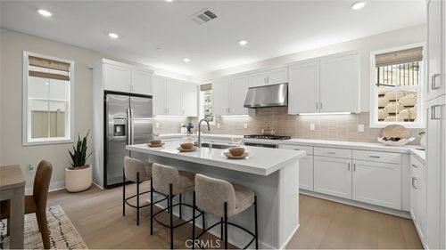2145 Perdido Ln, Santa Paula, CA, 93060-1874 | Card Image