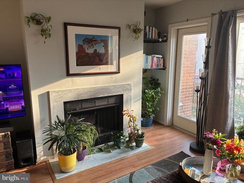 302-911 S Charles St, BALTIMORE, MD, 21230-4065 | Card Image