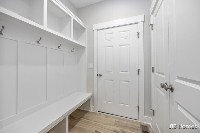 7571 Brook Villa Ct, Condo with 3 bedrooms, 3 bathrooms and null parking in Allendale MI | Image 21