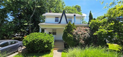 555 Wyandot Ave, Akron, OH, 44305-2746 | Card Image