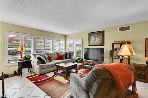 apt-h105-760 Se 2nd Ave, Deerfield Beach, FL, 33441-5422 | Card Image