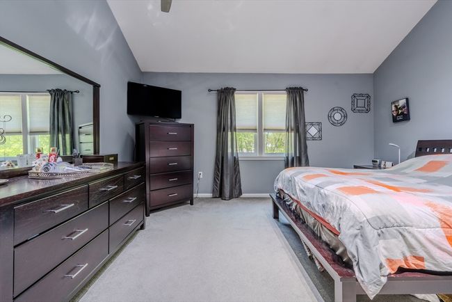 UNIT-27 - 95 Tennis Plaza Rd, Condo with 2 bedrooms, 2 bathrooms and 2 parking in Dracut MA | Image 14