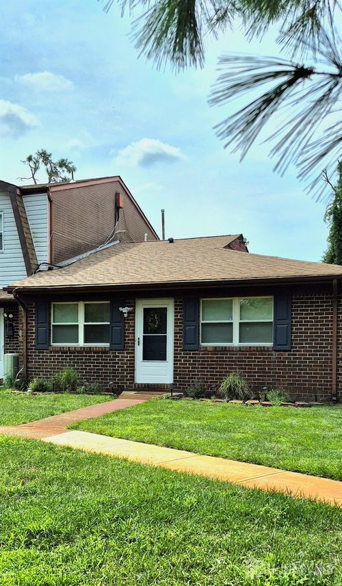 12 Greenwood Loop Rd, Brick, NJ, 08724-1253 | Card Image