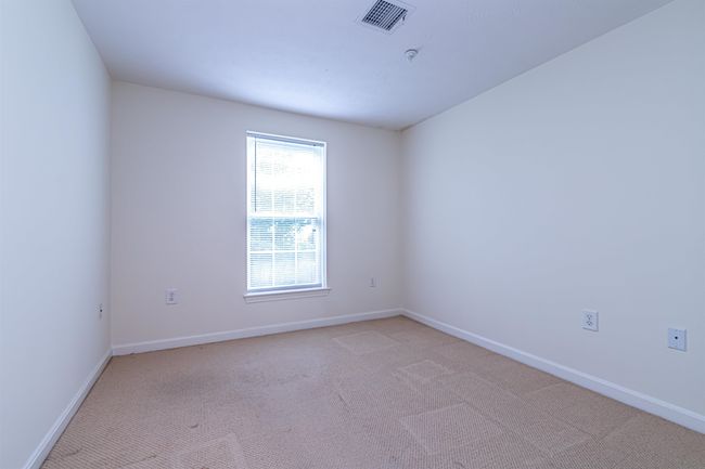 APT-4B - 5 Crosswoods Path Blvd, Condo with 2 bedrooms, 1 bathrooms and null parking in Merrimack NH | Image 14