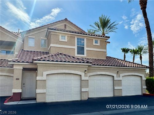 2005-5855 Valley Dr, North Las Vegas, NV, 89031-3631 | Card Image