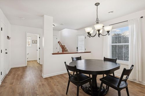 3981 Cedar Grove Ln, Eagan, MN, 55122-1658 | Card Image