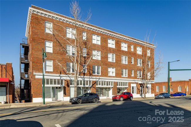 APT-101 - 197 N 2 Nd St, Condo with 2 bedrooms, 1 bathrooms and null parking in Albemarle NC | Image 21