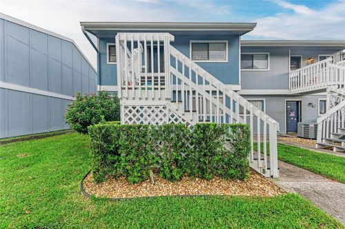 apt-122-6033 34th St W, BRADENTON, FL, 34210-3617 | Card Image