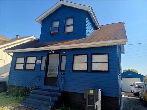 983 Garden St Nw, Warren, OH, 44485-2461 | Card Image