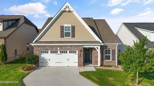 1211 Branch Creek Ln, Maryville, TN, 37801-2567 | Card Image