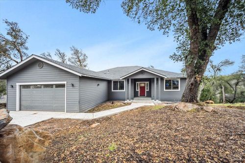 18904 Timber Point Rd, Hidden Valley Lake, CA, 95467 | Card Image