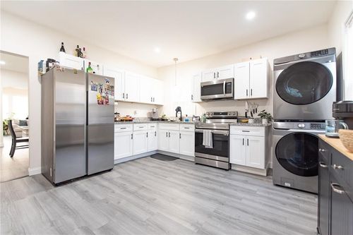 1-49 Hollis St, Providence, RI, 02907-2792 | Card Image