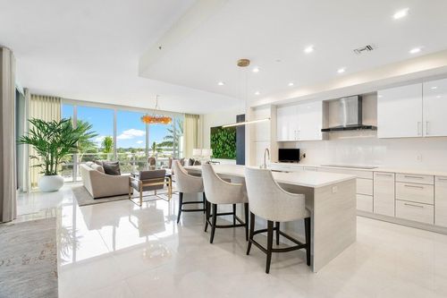 401-3 Water Club Way, North Palm Beach, FL, 33408-3766 | Card Image