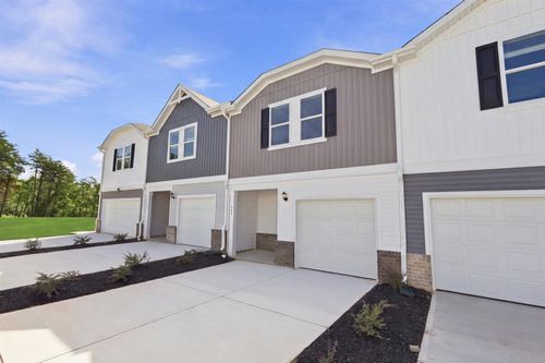 444 Blissful Ct, Taylors, SC, 29687-6359 | Card Image