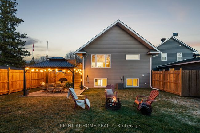 74 Vancourtland St N, House other with 3 bedrooms, 3 bathrooms and 2 parking in Arnprior ON | Image 39