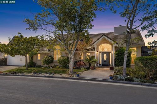 1375 Summit Park Ct, El Cerrito, CA, 94530-2590 | Card Image