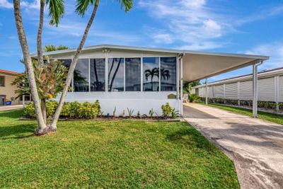 53002 Del Rio Bay, House other with 2 bedrooms, 2 bathrooms and null parking in Boynton Beach FL | Image 2