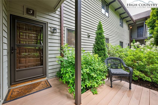 Front porch is covered | Image 30