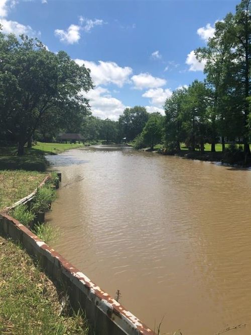 711 W Sale Rd, Lake Charles, LA, 70605-3447 | Card Image