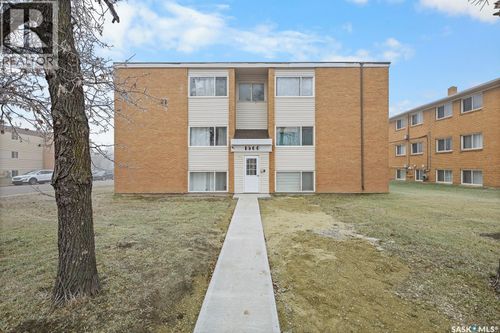 1560 Alexandra St, Regina, SK, S4T4N9 | Card Image