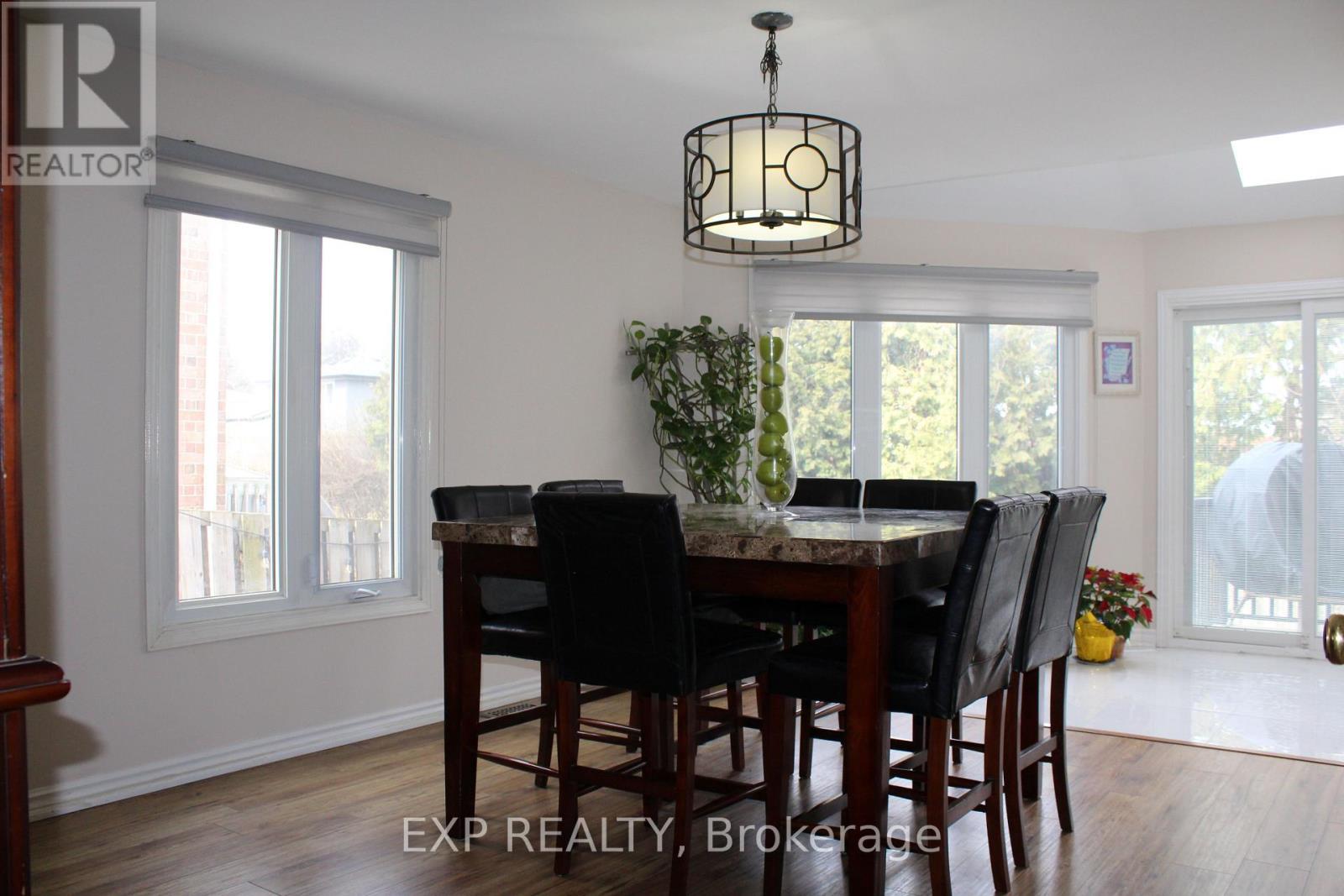 Residential in Brampton (Brampton South) 4