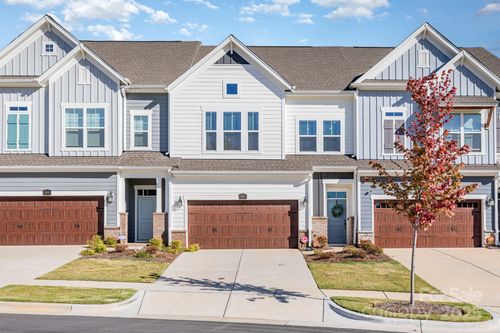 8014 Houser St, Cornelius, NC, 28031-0510 | Card Image