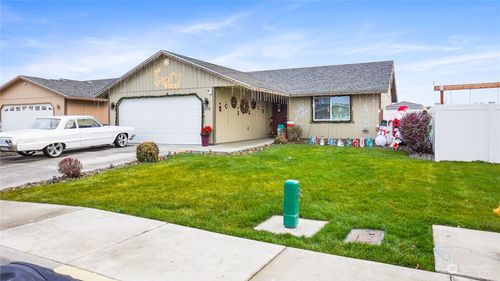 1170 E Cypress Street, Othello, WA, 99344 | Card Image