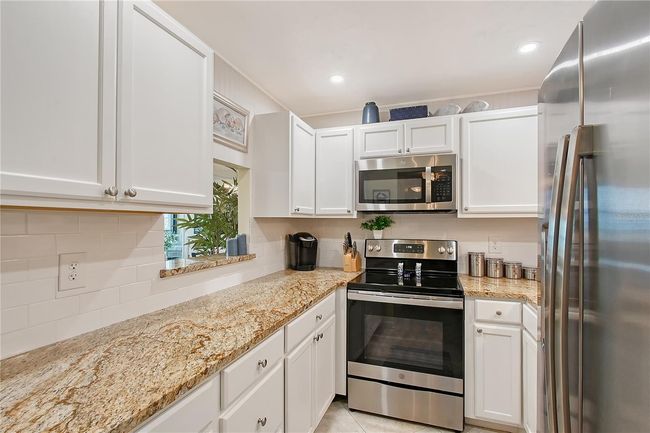 Kitchen | Image 8