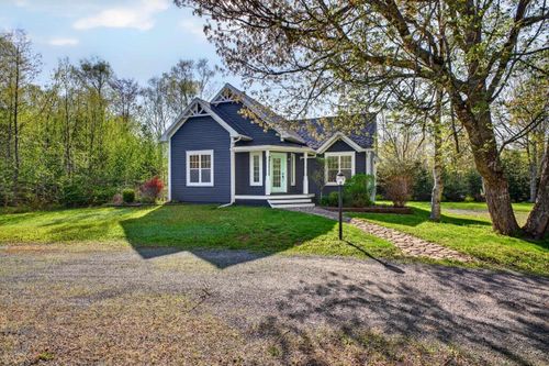 104 Georgina Drive, Debert, NS, B0M1G0 | Card Image