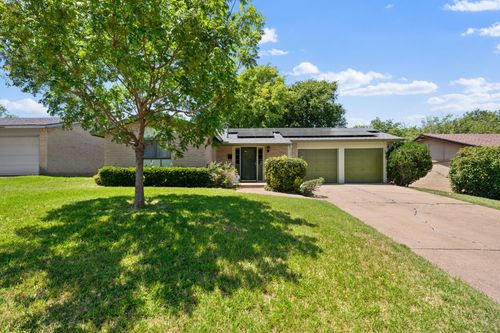 8105 Silverdale Dr, Dallas, TX, 75232-4827 | Card Image