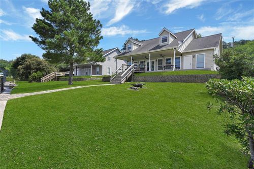 172 Little Dove, Livingston, TX, 77351-7814 | Card Image