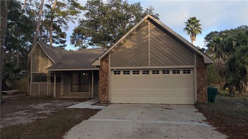 313 Woodridge Blvd, Mandeville, LA, 70471-2605 | Card Image