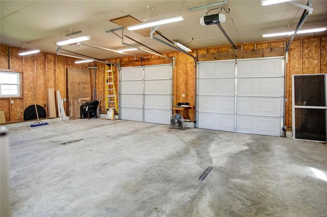 708 N Giddings Ave, House other with 3 bedrooms, 2 bathrooms and 2 parking in Jerseyville IL | Image 20