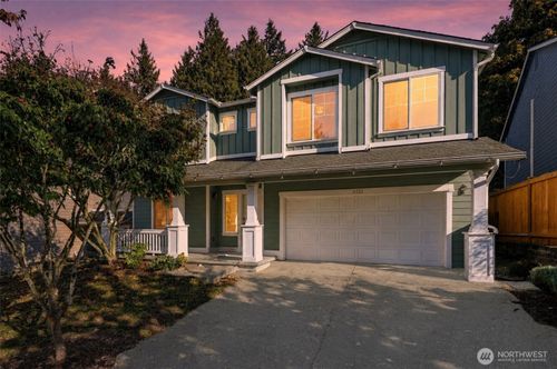 11727 60th Ave Se, Snohomish, WA, 98296-6960 | Card Image