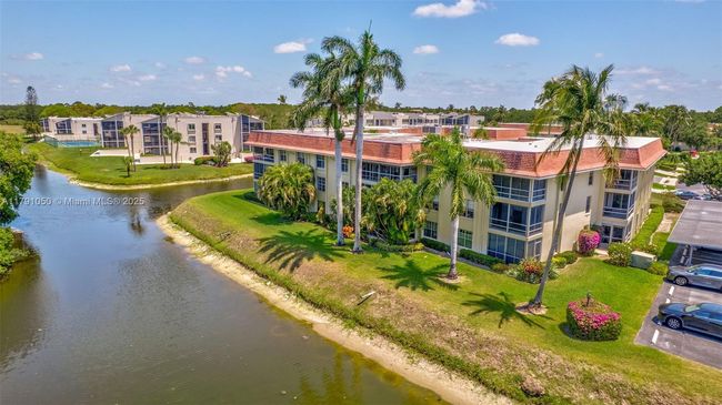 APT-316 - 5540 Tamberlane Cir, Condo with 2 bedrooms, 2 bathrooms and null parking in Palm Beach Gardens FL | Image 43