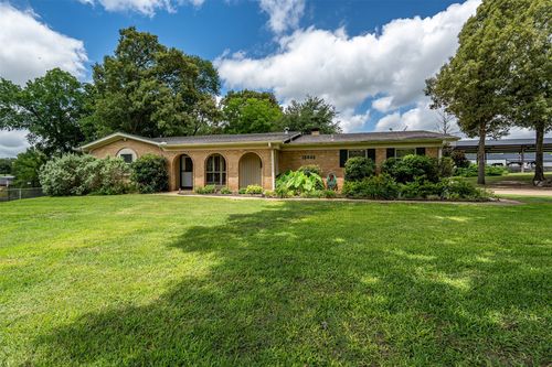 18448 County Road 138, Flint, TX, 75762-9595 | Card Image