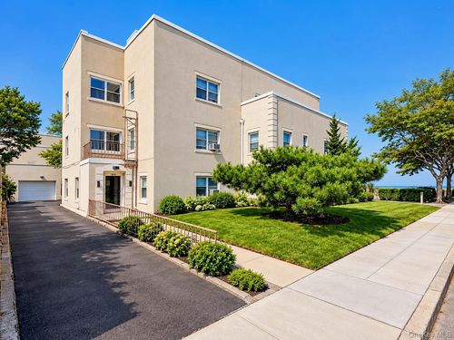 a2-525 Beach 138th St, Rockaway Park, NY, 11694-1300 | Card Image