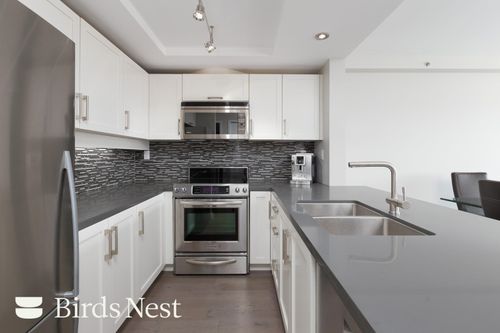 503-1008 Beach Avenue, Vancouver, BC, V6E1T7 | Card Image