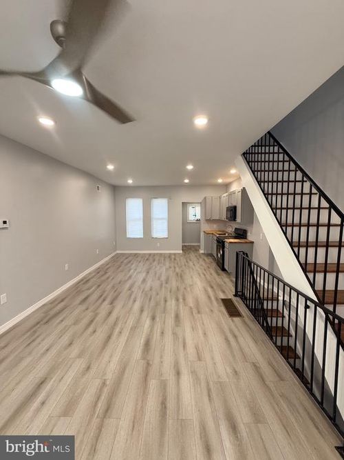 3111 Morse St, PHILADELPHIA, PA, 19121-2519 | Card Image