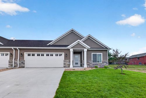 1002 11th Pl Nw, Kasson, MN, 55944-3201 | Card Image