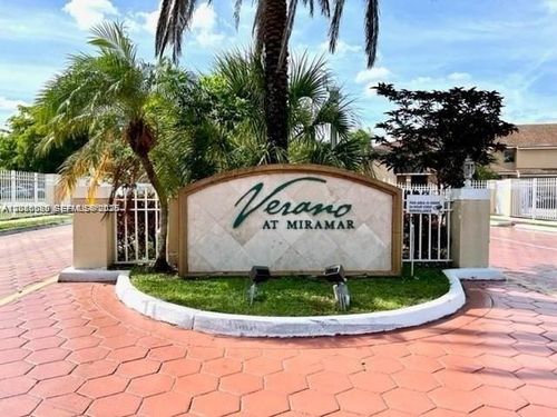 0-2257 Sw 80th Ter, Miramar, FL, 33025-2289 | Card Image