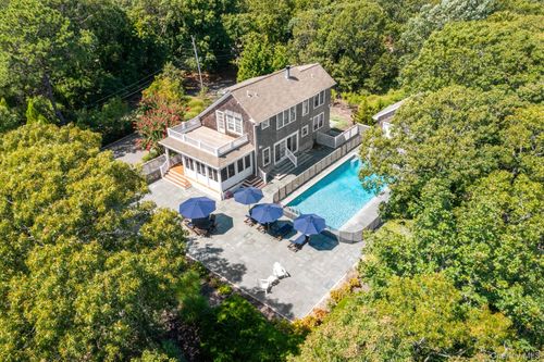 3 Ridge Way, Hampton Bays, NY, 11946 | Card Image
