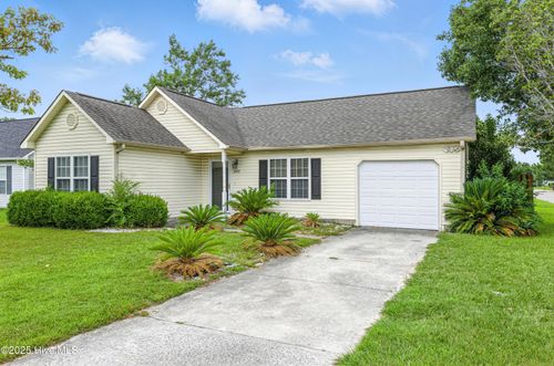 2431 White Rd, Wilmington, NC, 28411-6133 | Card Image