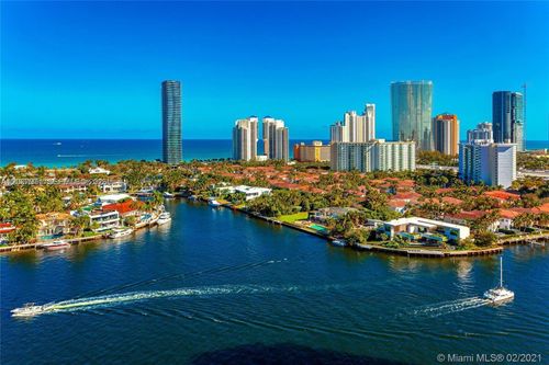 23f-19707 Turnberry Way, Aventura, FL, 33180-2505 | Card Image