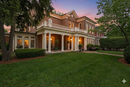 908 W Main St, Franklin, TN, 37064-2730 | Card Image