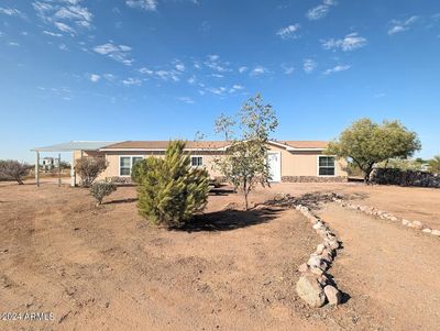 2668 S Acacia Road, House other with 3 bedrooms, 2 bathrooms and null parking in Apache Junction AZ | Image 2